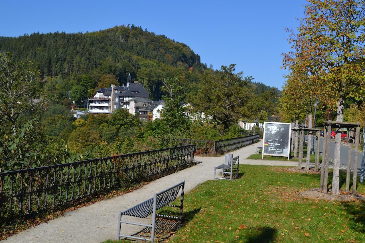 Hotel Weisser Hirsch Schwarzburg Dış mekan fotoğraf